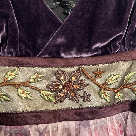 BCBGMaxAzria Dress Sleeveless Dress - Size 2 - Picture 3 of 10